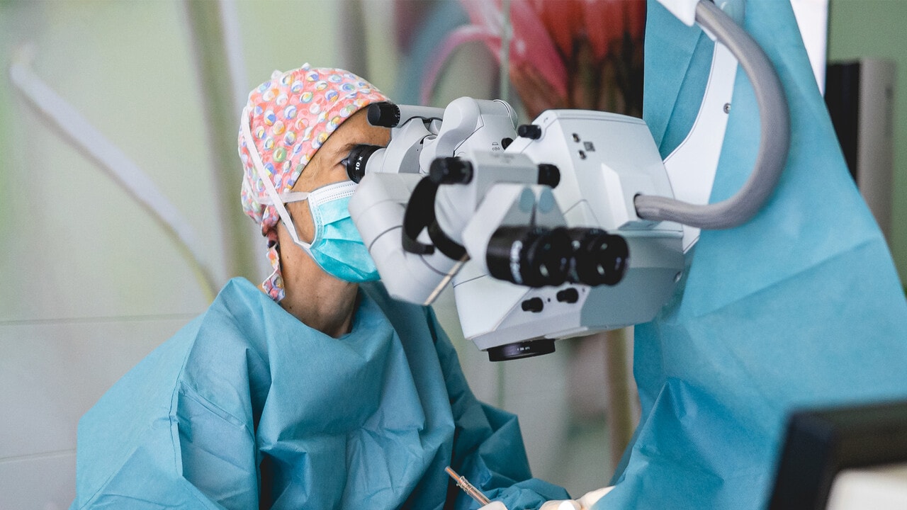 mag. Kristina Mikek, dr. med.